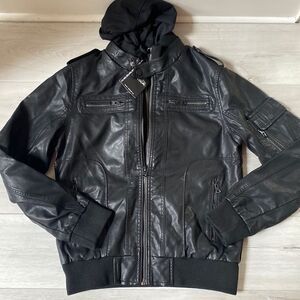 Raw 7 Men's faux leather jacket Size M in Black NWT IN PKG‎